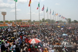 2011年7月、独立を祝う南スーダンの人々 